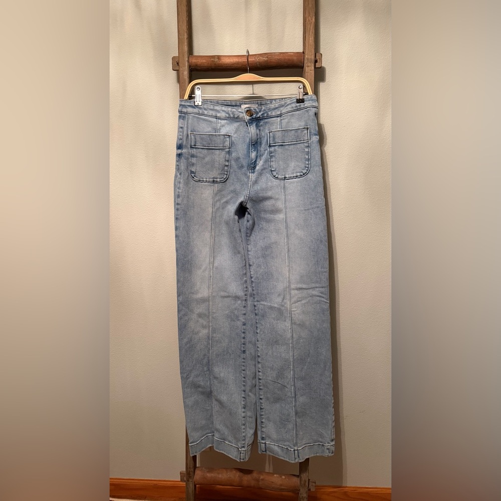 LC Lauren Conrad Light Blue Flare Jeans, W12 long!